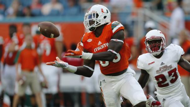 David Njoku continues to nip at O.J. Howard's heels to be the first tight end taken in the 2017 NFL Draft | Joel Auerbach, Getty Images