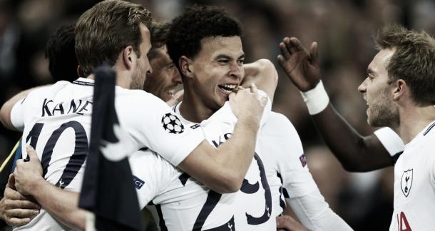 Los futbolistas del Tottenham celebrando un gol en Wembley ante el Real Madrid | Fuente: Tottenham