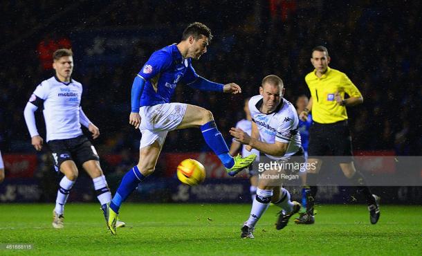 Current Rams striker David Nugent scored two for Leicester the last time these two met | Photo: Getty/ Michael Regan