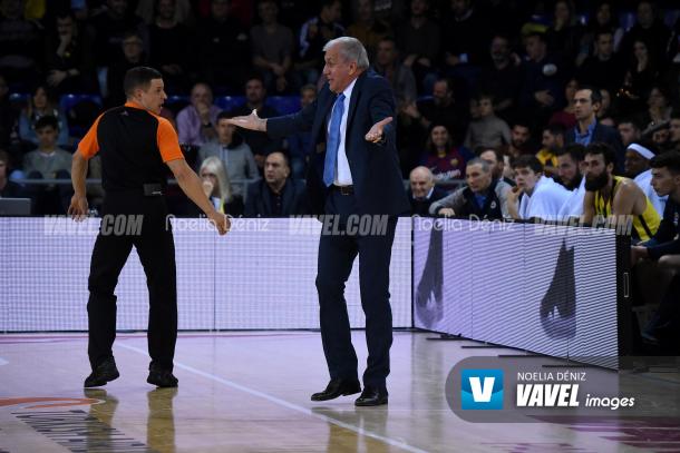 Željko Obradović en el Palau durante el FCB Basket - Fenerbahçe | Foto: Noelia Déniz, VAVEL Images