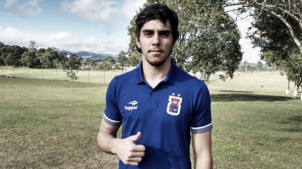 Em noite de gala, goleiro Richard defendeu a cobrança de Lucas Paquetá (Foto: Divulgação/Paraná Clube)