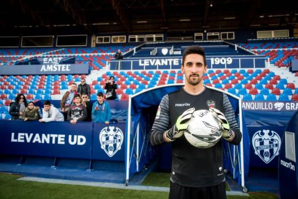 Oier Olazabal el día de su presentación / Foto: Levante UD