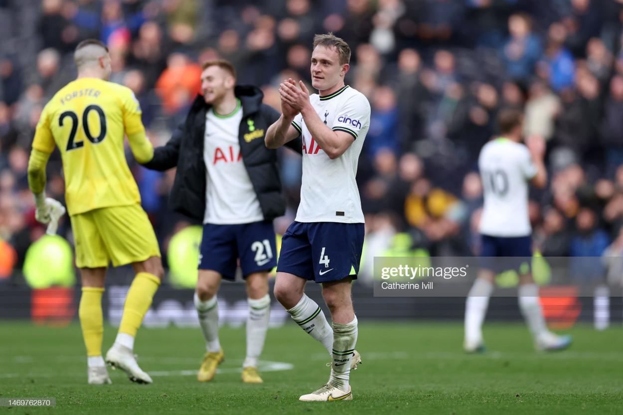 Oliver Skipp applauds towards the fans after the final whistle.  (Photo by Catherine Ivill/Getty Images)