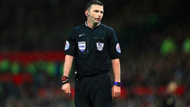 Oliver will oversee proceedings at Goodison Park. (Picture: Getty Images)