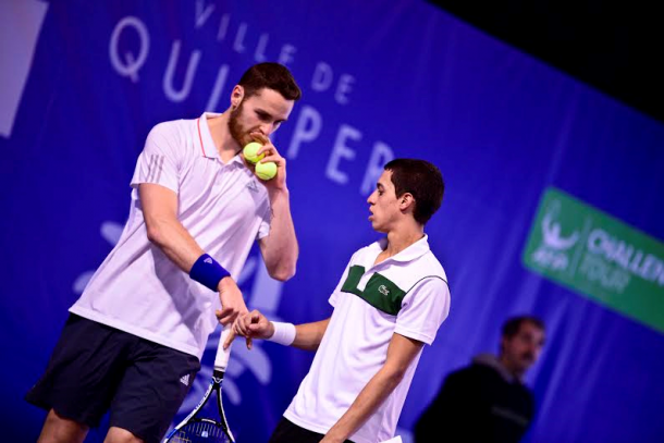 Lamasine/Olivetti in doubles action. (Photo: opendequimper.com)