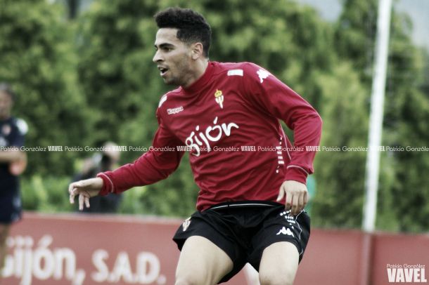 Omar Mascarell durante un entrenamiento con el Sporting de Gijón | FOTO: Patricia González - VAVEL
