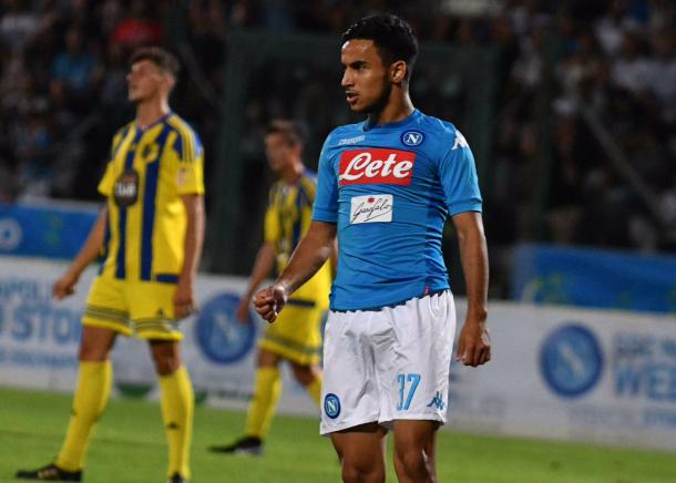 L'esultanza di Adam Ounas dopo il primo gol in maglia azzurra