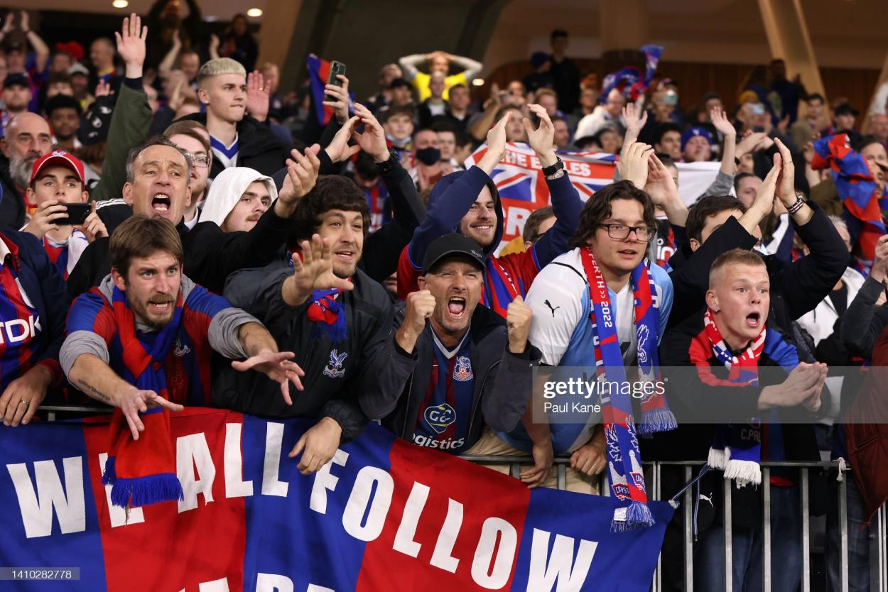 Palace fans who made the near 500 mile journey from <strong><a  data-cke-saved-href='https://www.vavel.com/en/football/2022/06/17/crystal-palace/1114808-should-wilfried-zaha-leave-crystal-palace-this-summer.html' href='https://www.vavel.com/en/football/2022/06/17/crystal-palace/1114808-should-wilfried-zaha-leave-crystal-palace-this-summer.html'>Selhurst Park</a></strong> to Perth (Photo by Paul Kane/Getty Images)