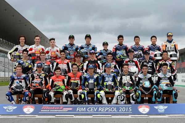 Participantes del Mundial Junior de Moto3 2015 // FOTO: FIM CEV Repsol