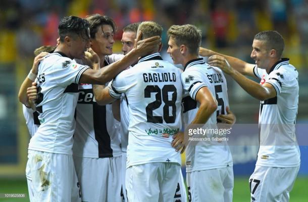 Jugadores del Parma tras el 1-0 de Inglese / Foto: gettyimages