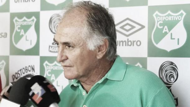 'Pecoso' Castro en rueda de prensa del Deportivo Cali