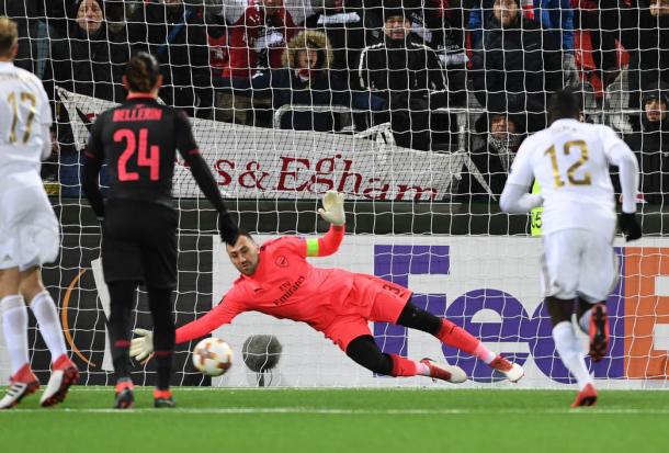 Ospina detuvo un penalti ante el Östersunds en el encuentro de ida | Fotografía: Arsenal