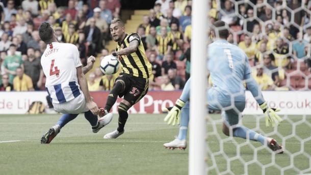 El argentino Roberto Pereira fue el autor de los dos goles del triunfo en el debut del Watford en la Premier League | Fuente: Watford.