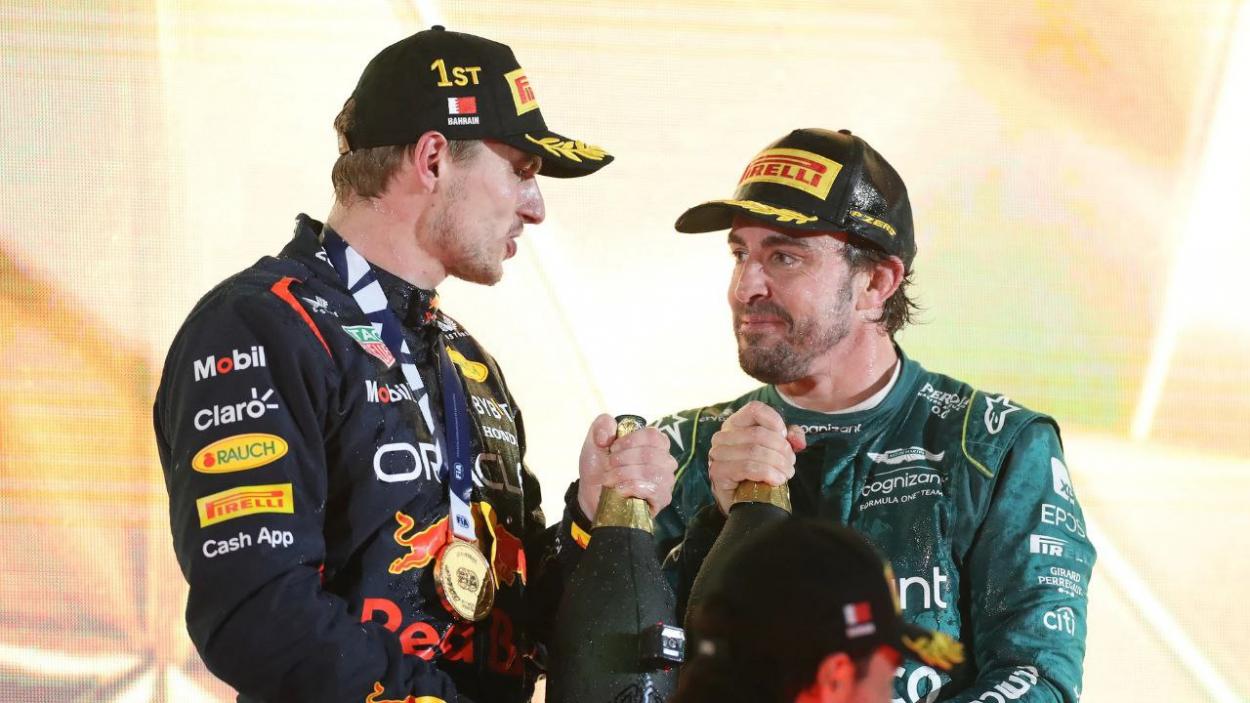 Max Verstappen y <b><a  data-cke-saved-href='https://www.vavel.com/es/data/fernando-alonso' href='https://www.vavel.com/es/data/fernando-alonso'>Fernando Alonso</a></b> en podio | Foto: LaSexta