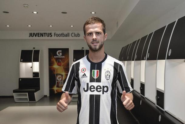 Pjanic made the switch to Turin after five years in Rome (Photo: Juventus)