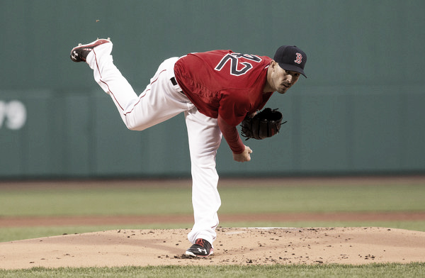 Rick Porcello delivers a pitch in the first inning. (Source: Rich Gagnon/Getty Images North America)