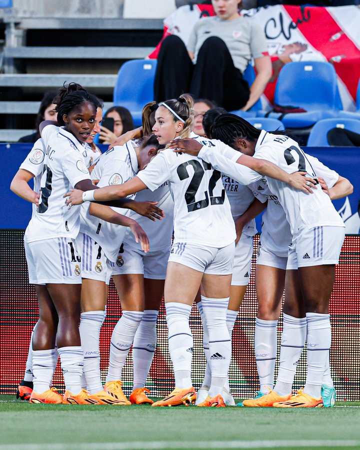 El Real Madrid femenino pasa a la final de la Copa de la Reina tras ...