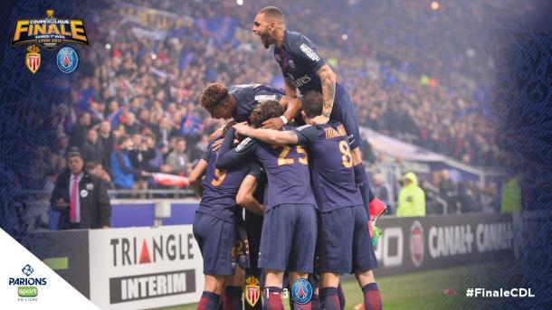 Así celebró el PSG el tercer gol del encuentro. | FOTO: @Ligue1_ESP