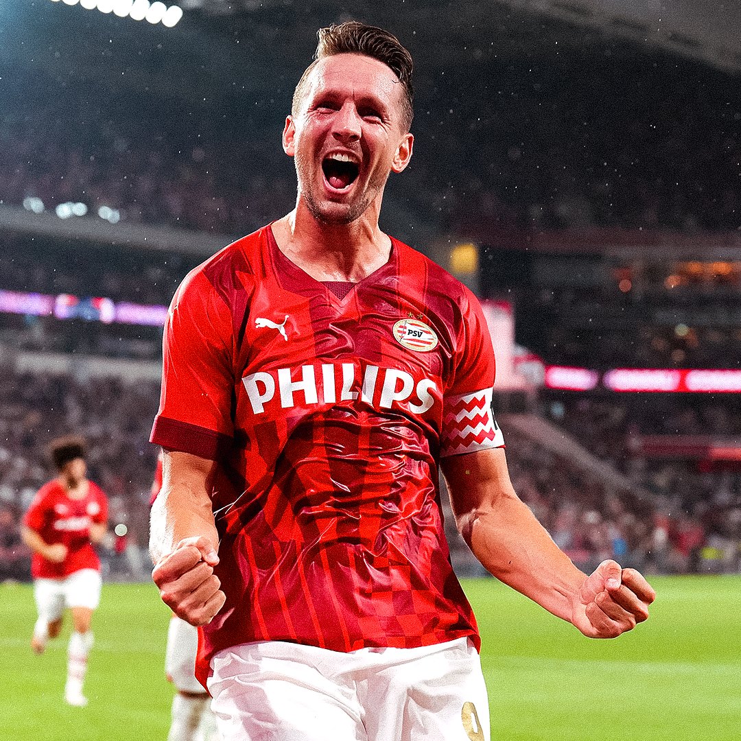 Luuk De Jong celebrando un gol la pasada jornada | Foto: PSV 