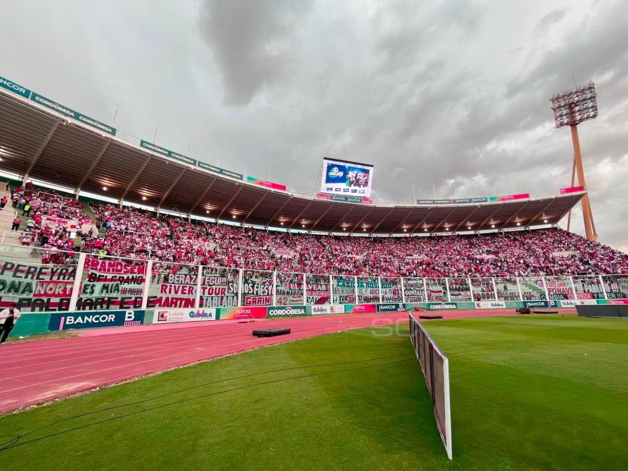 River tuvo el apoyo de su gente en el Kempes (foto: ESPN)