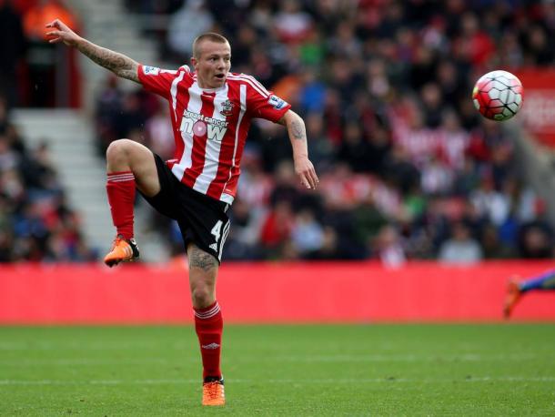 Clasie in action for the Saints | photo: voetbal.com