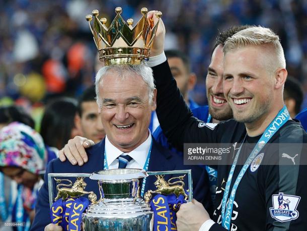 Claudio Ranieri has added further to his heaving trophy cabinate | Photo: Getty/ Adrian Dennis