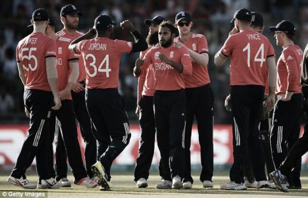 England celebrate a wicket against Afghanistan (photo: Getty Images)