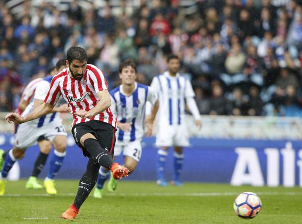 Raul Garcia realizza lo 0-1 per il Bilbao, www.twitter.com (@LaLiga)