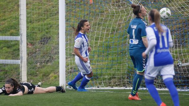 Aintzane Encinas consigue el sexto gol del partido (Imagen: Real Sociedad)