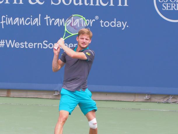 David Goffin struggling against Nick Kyrgios, with his leg strapped (Photo: Noel Alberto/VAVEL)