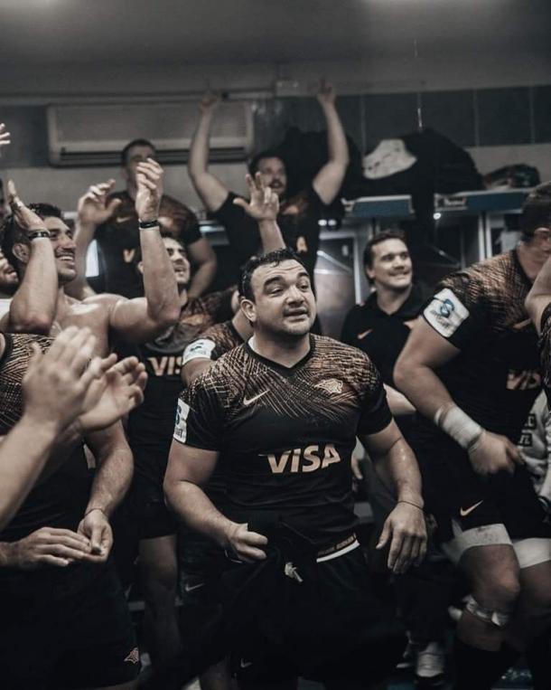 Festejos en el vestuario luego de la victoria ante Brumbies. Foto: Jaguares Instagram.