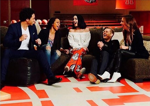 El cast principal de la franquicia en el décimo aniversario de la original. Foto: Instagram @vanessahudgnes