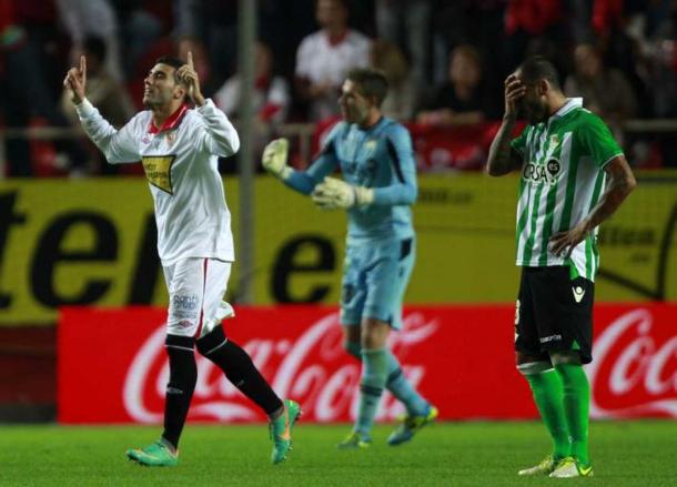 Reyes celebrando un gol contra el Betis. Fuente: LaLiga