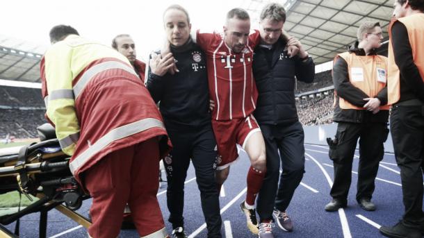 Ribery sale lesionado | Foto: Reuters