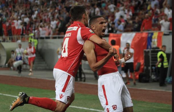 Rivaldinho comemorou bastante seu gol | Foto: Divulgação/FC Dinamo