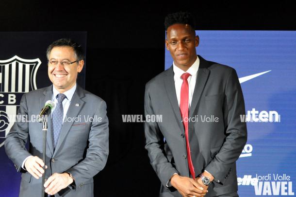 Bartomeu ao lado de Mina | Foto: Jordi Valle/VAVEL