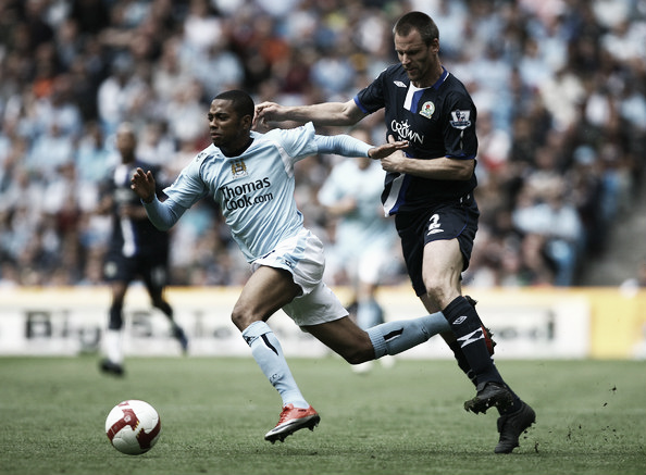 Robinho, jugando para el Manchester City. | Foto: zimbio.com