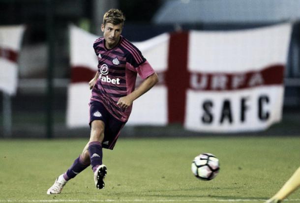 Sunderland AFC defender Ethan Robson in pre-season action | Photo: Getty Images