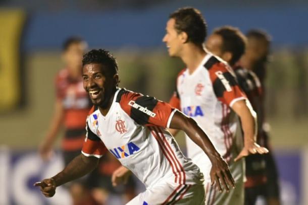 Iluminado, Rodinei marcou novamente e ajudou o Flamengo a vencer no Serra Dourada | Foto: Staff Images/Flamengo