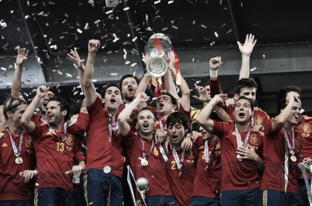 La Roja celebra el título de la Euro2012. | Foto: ceroacero.com