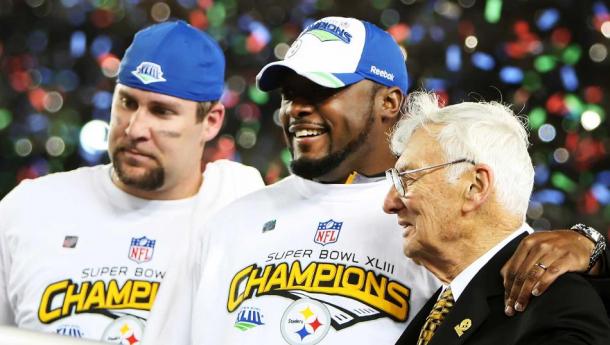 Rooney with Ben Roethlisberger and Mike Tomlin after the Steelers won Super Bowl XLIII | Source: Timothy Clary-Getty Images