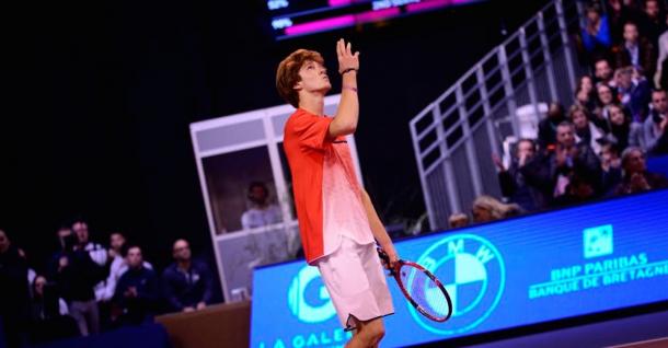 Rublev looks to the sky. (Photo: Remy Chautard)
