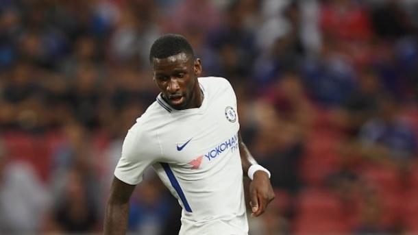 Rüdiger podría ir de titular | Foto: Chelsea.
