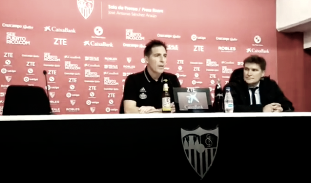 Berizzo durante la rueda de prensa de prensa. Foto: Liga Santander.