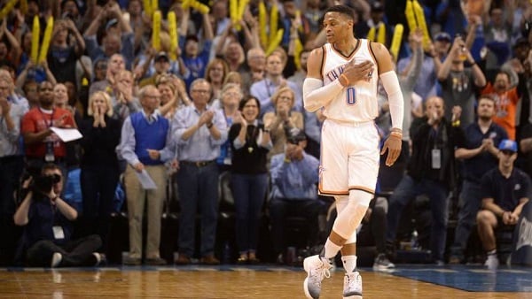 La risposta di Westbrook alla standing ovation