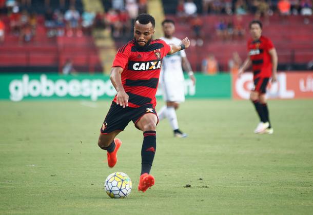 Samuel não deve ir para o Palmeiras. (Foto: Williams Aguiar / Sport Club do Recife)