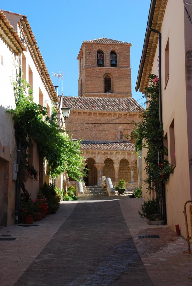 Las bellas calles de San Esteban de Gormaz aun guardan secretos como la historia de Fernan Antolinez (Fotografía del autor)