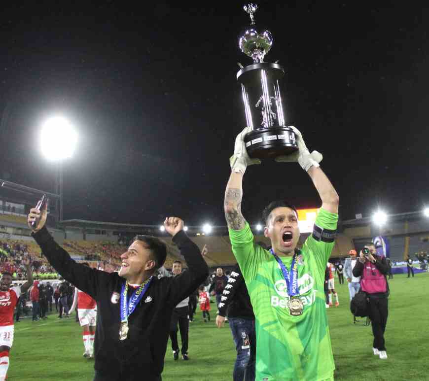 Leandro Castellanos, el principal referente del título más reciente de Santa Fe: la Superliga 2021. Imagen: Dimayor.