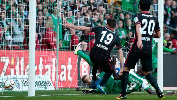 Papy Djilobodji with the goal that secured Bremen's Bundesliga status. | Photo: Sport1