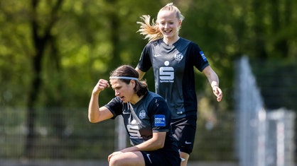 Lea Schüller celebrates her goal against Duisburg | Source: wdr.de